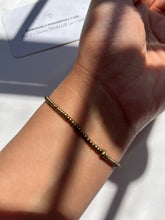 Load image into Gallery viewer, Abalone Grounding & Protective Bracelet