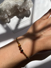 Load image into Gallery viewer, Dainty Tigers Eye Bracelet