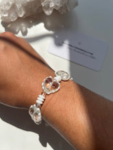 Load image into Gallery viewer, Pure Heart Bracelet