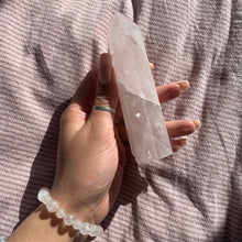 Load image into Gallery viewer, Rose Quartz Tower