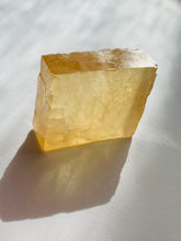Load image into Gallery viewer, Honey Calcite