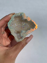 Load image into Gallery viewer, Angel Aura Geode