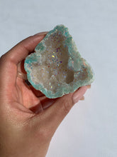 Load image into Gallery viewer, Angel Aura Geode