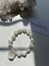 Load image into Gallery viewer, Selene Bracelet
