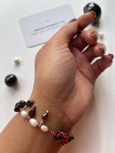Load image into Gallery viewer, Feeling Safe, Buddha Charm, Garnet X Pearl Bracelet

