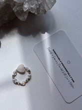 Load image into Gallery viewer, Dose Of Love - Rose Quartz Ring
